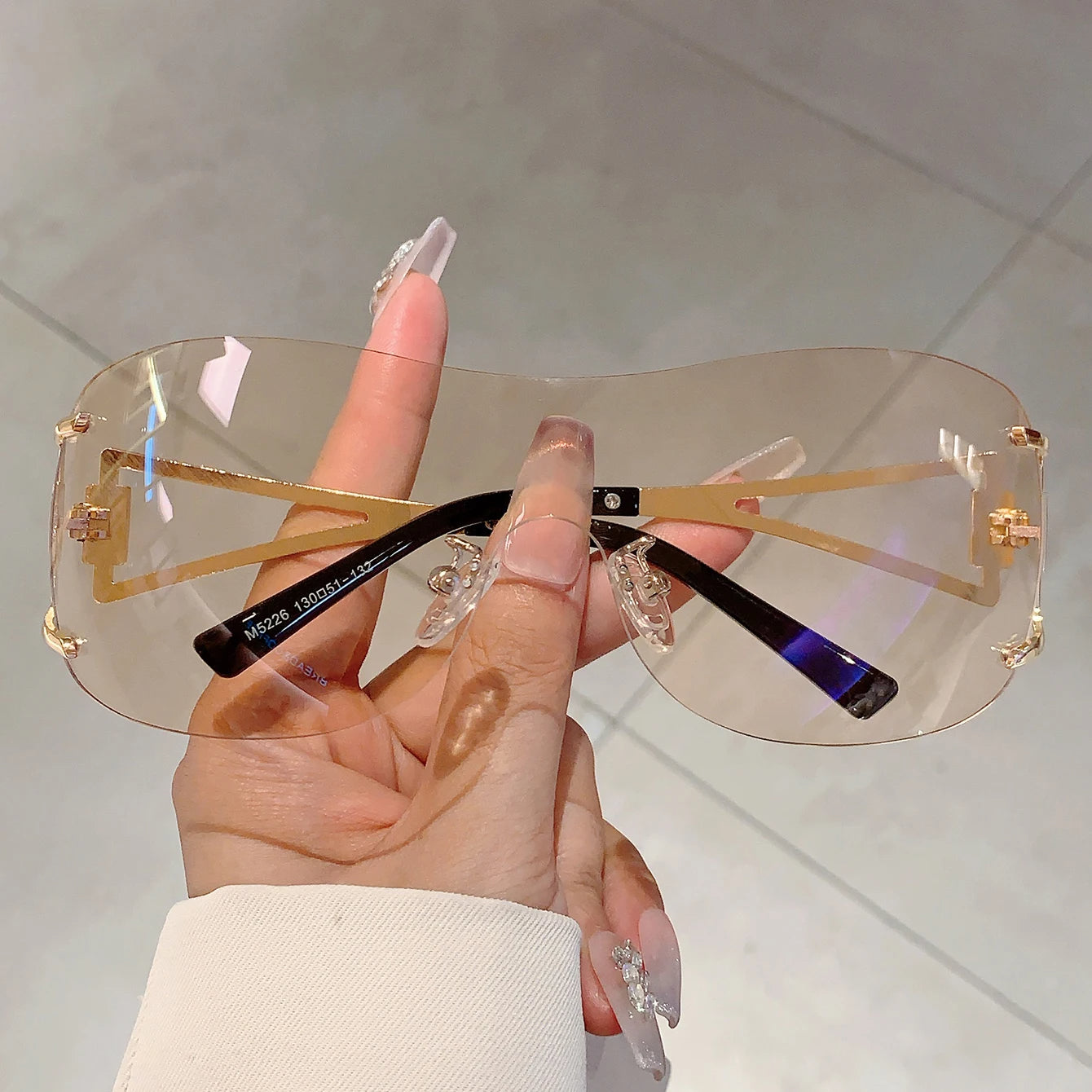 Nova Gradient Veil Shades