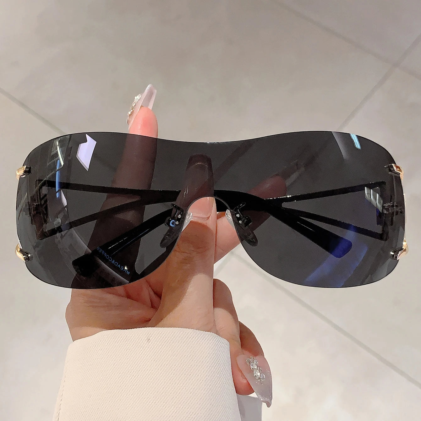 Nova Gradient Veil Shades