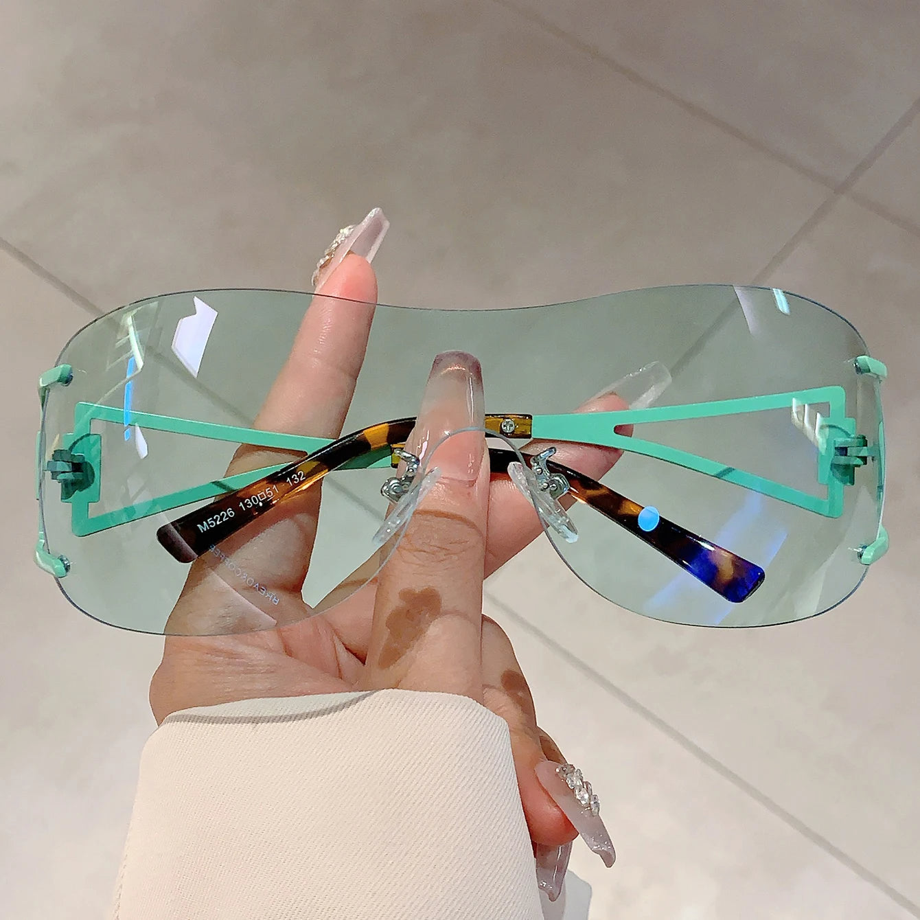 Nova Gradient Veil Shades