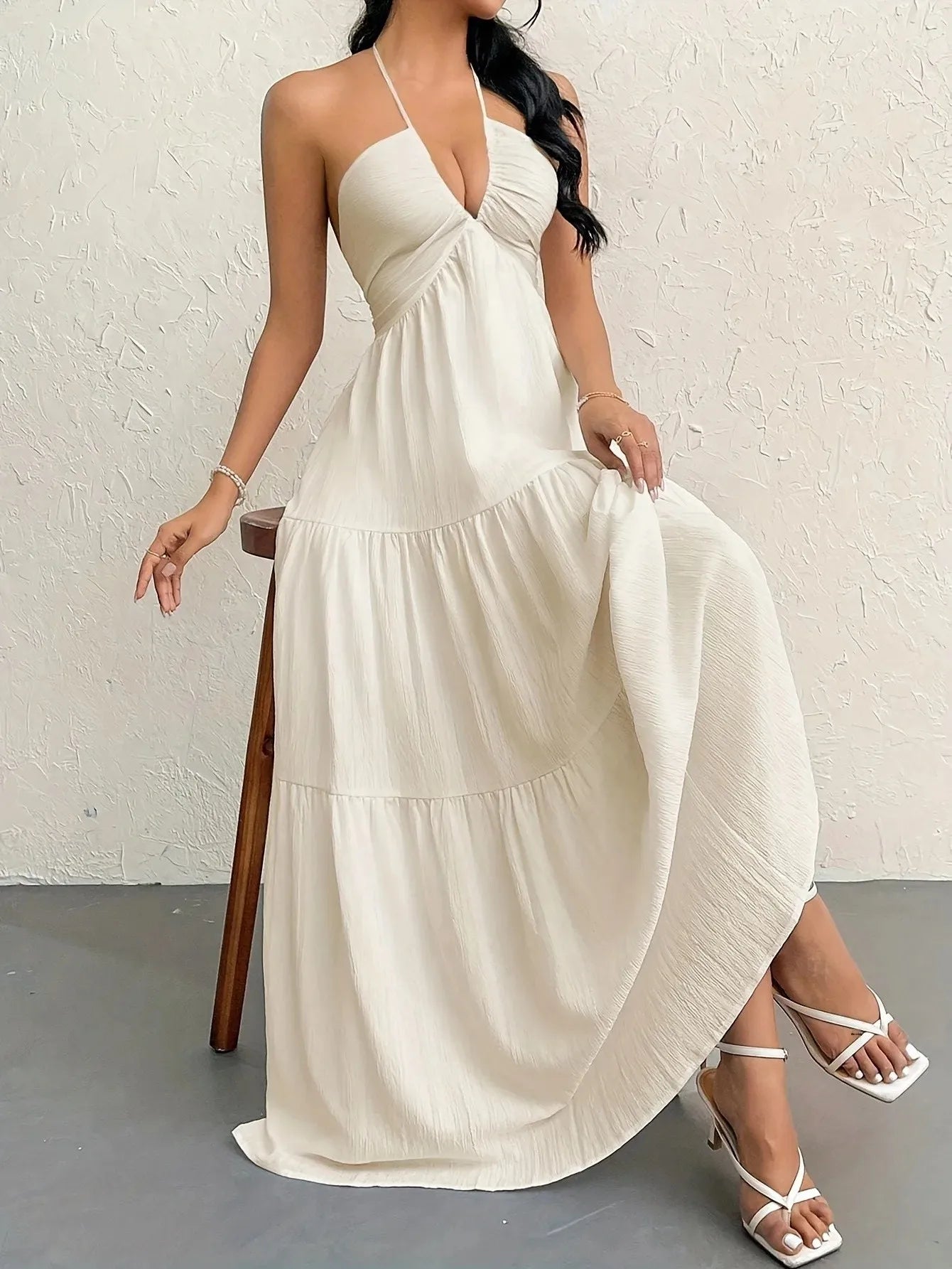 The Dahlia Halter