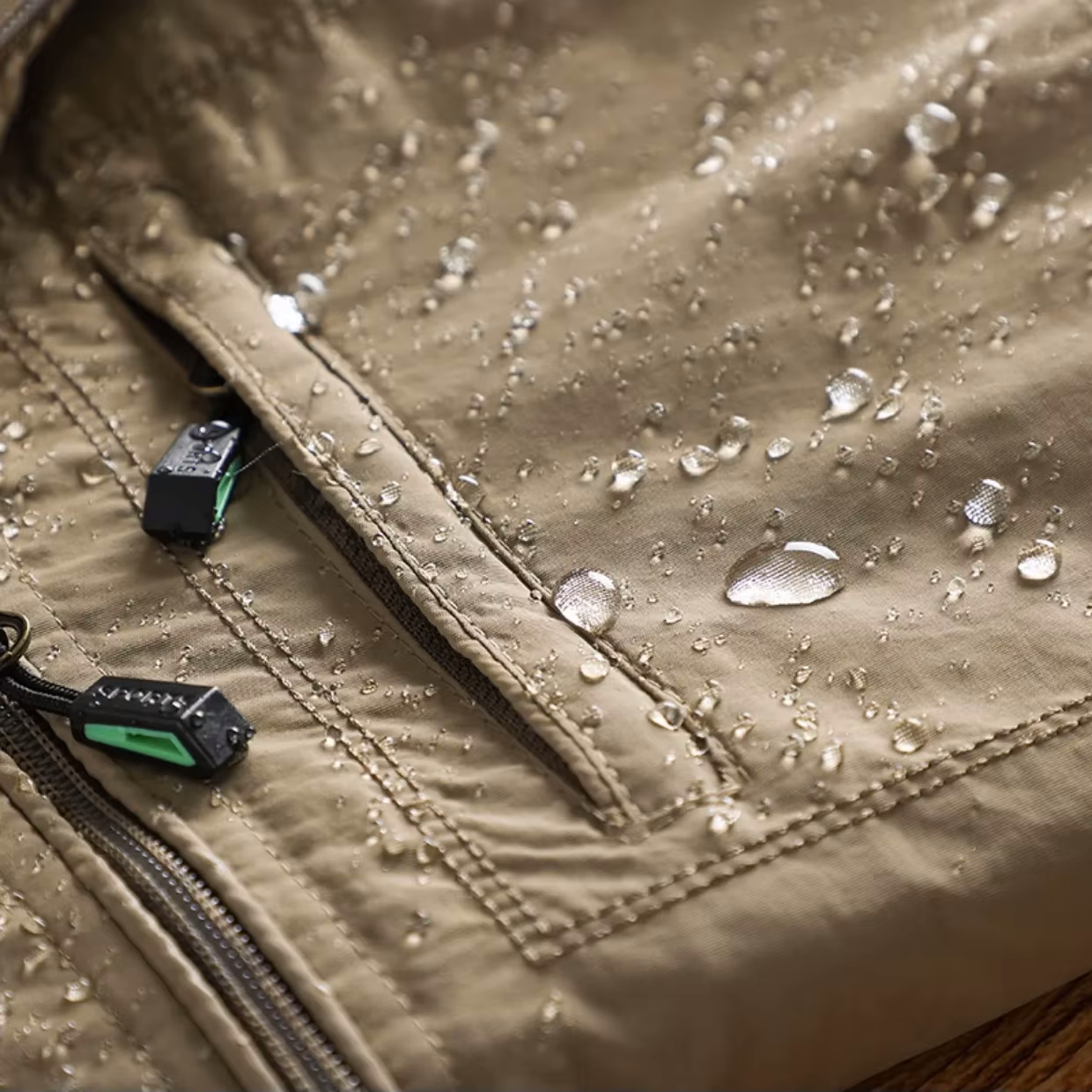 Everest Crest Hooded Jacket