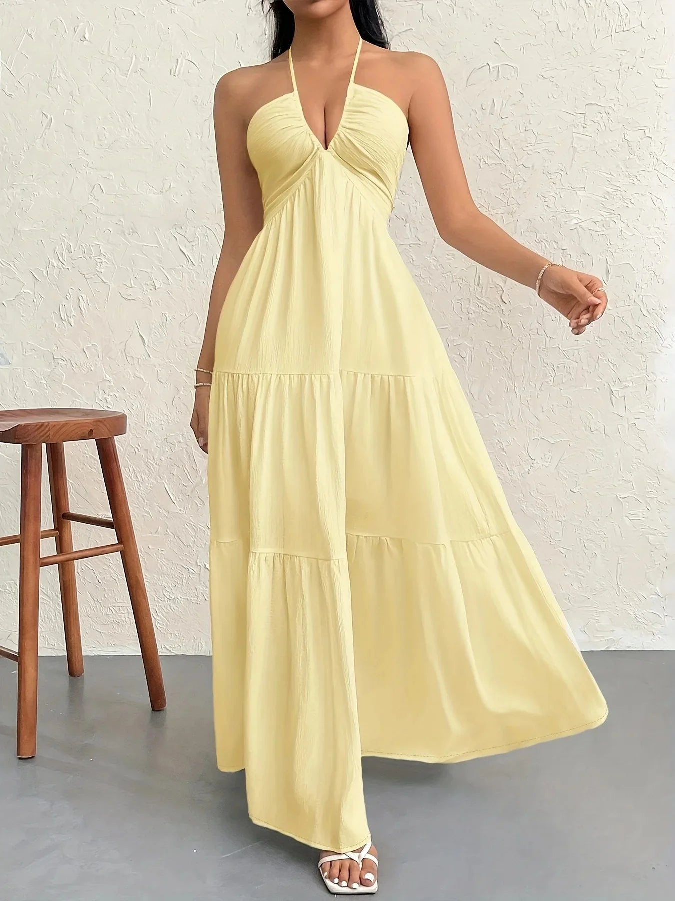The Dahlia Halter