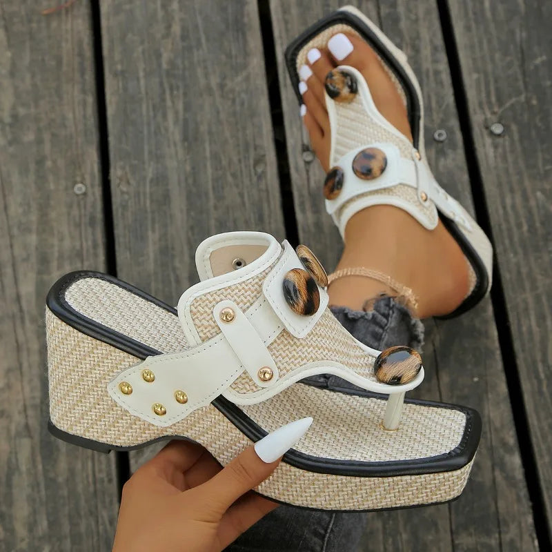 Aurelle Sculpted Strap Sandals