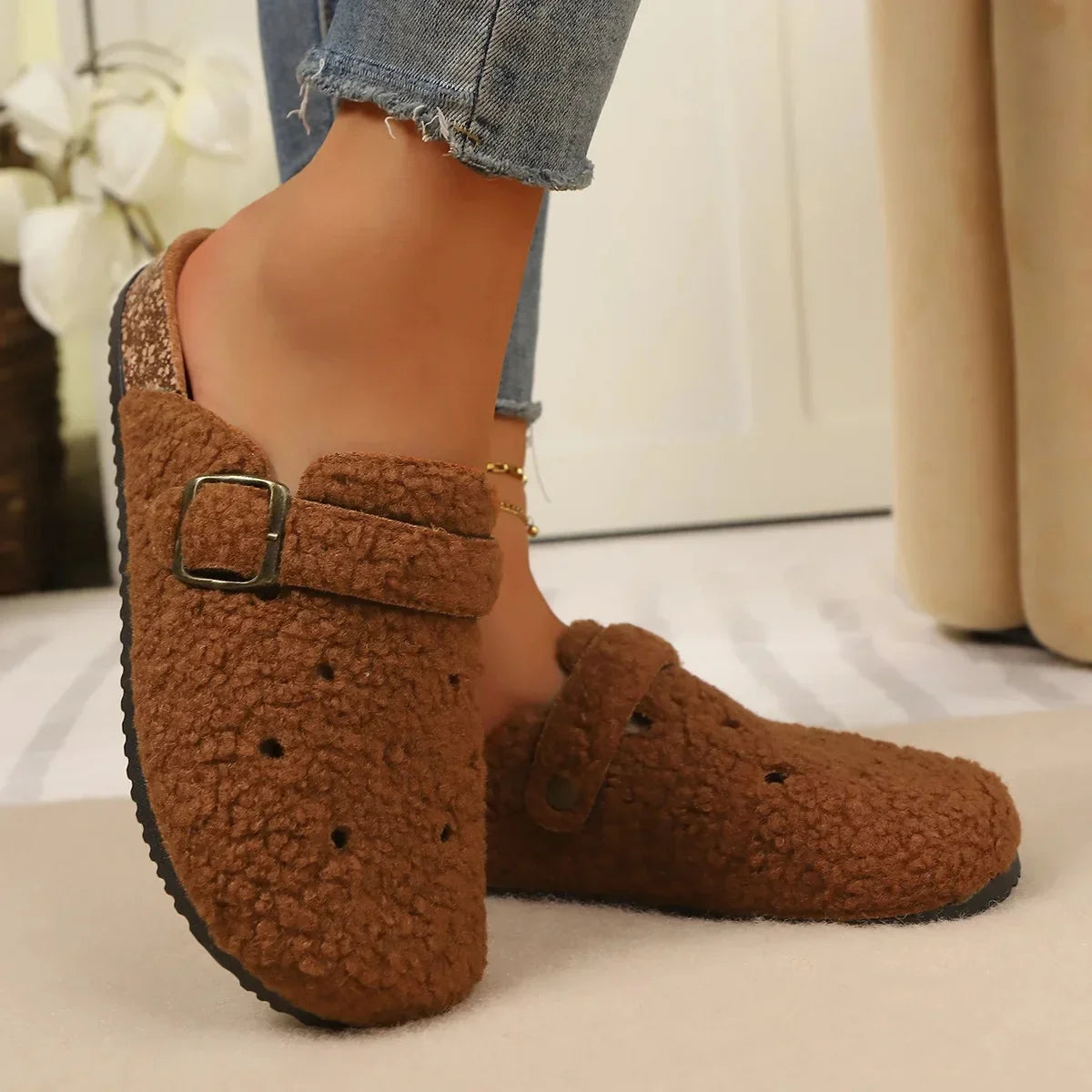 Nestle Fleece Clogs