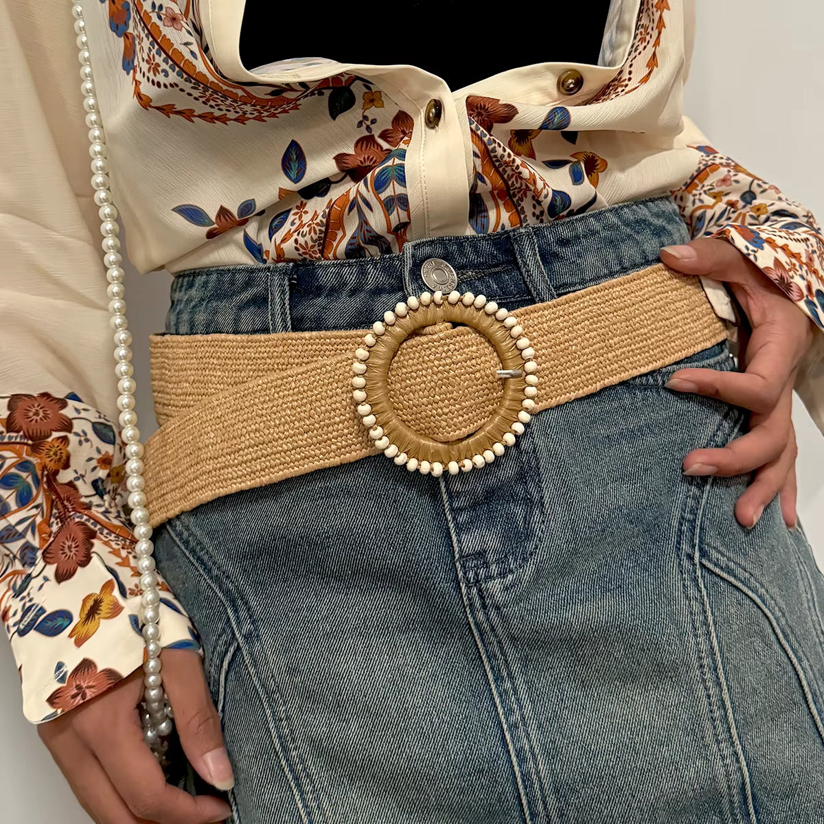 Marais Circle Raffia Belt