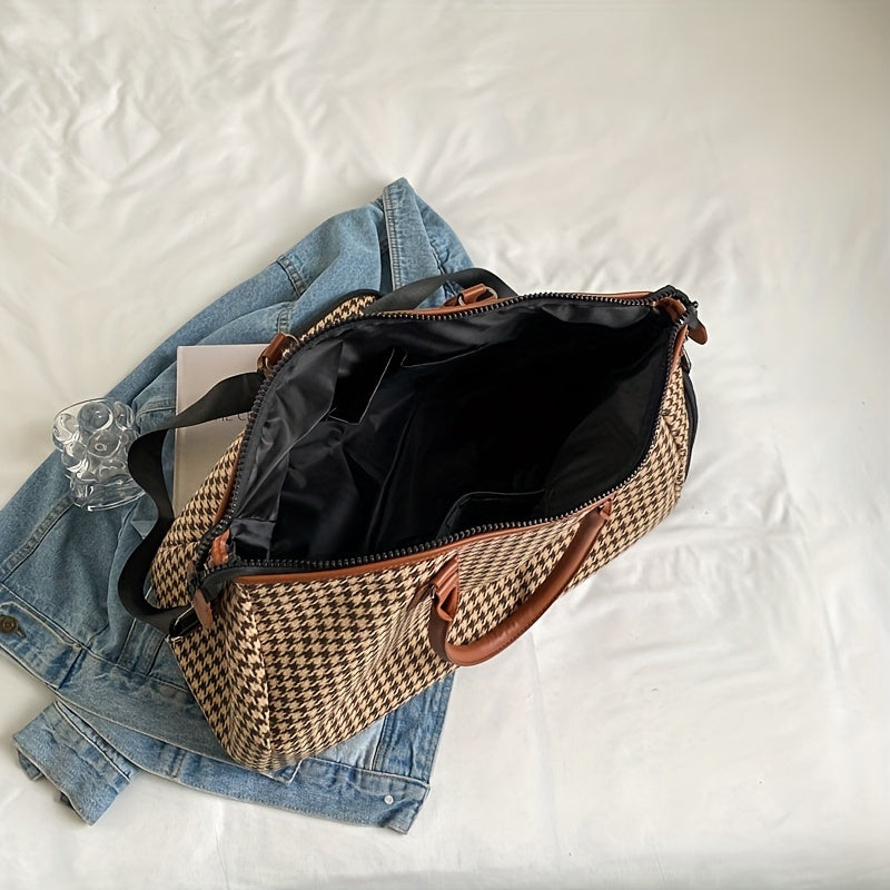 The Lancaster Houndstooth Weekender