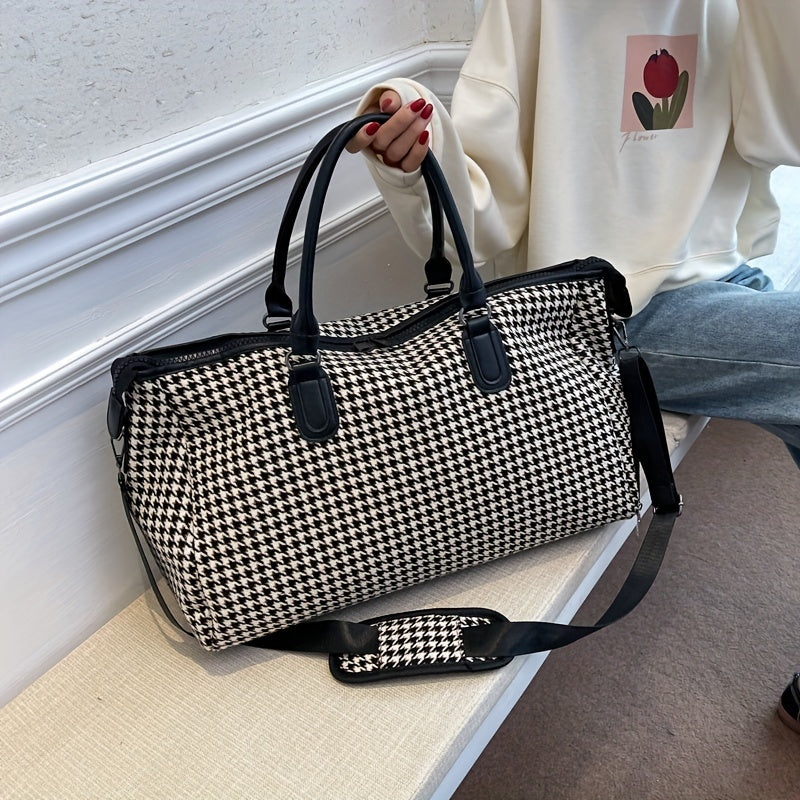 The Lancaster Houndstooth Weekender