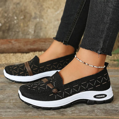 Geometric Weave Cushioned Loafer