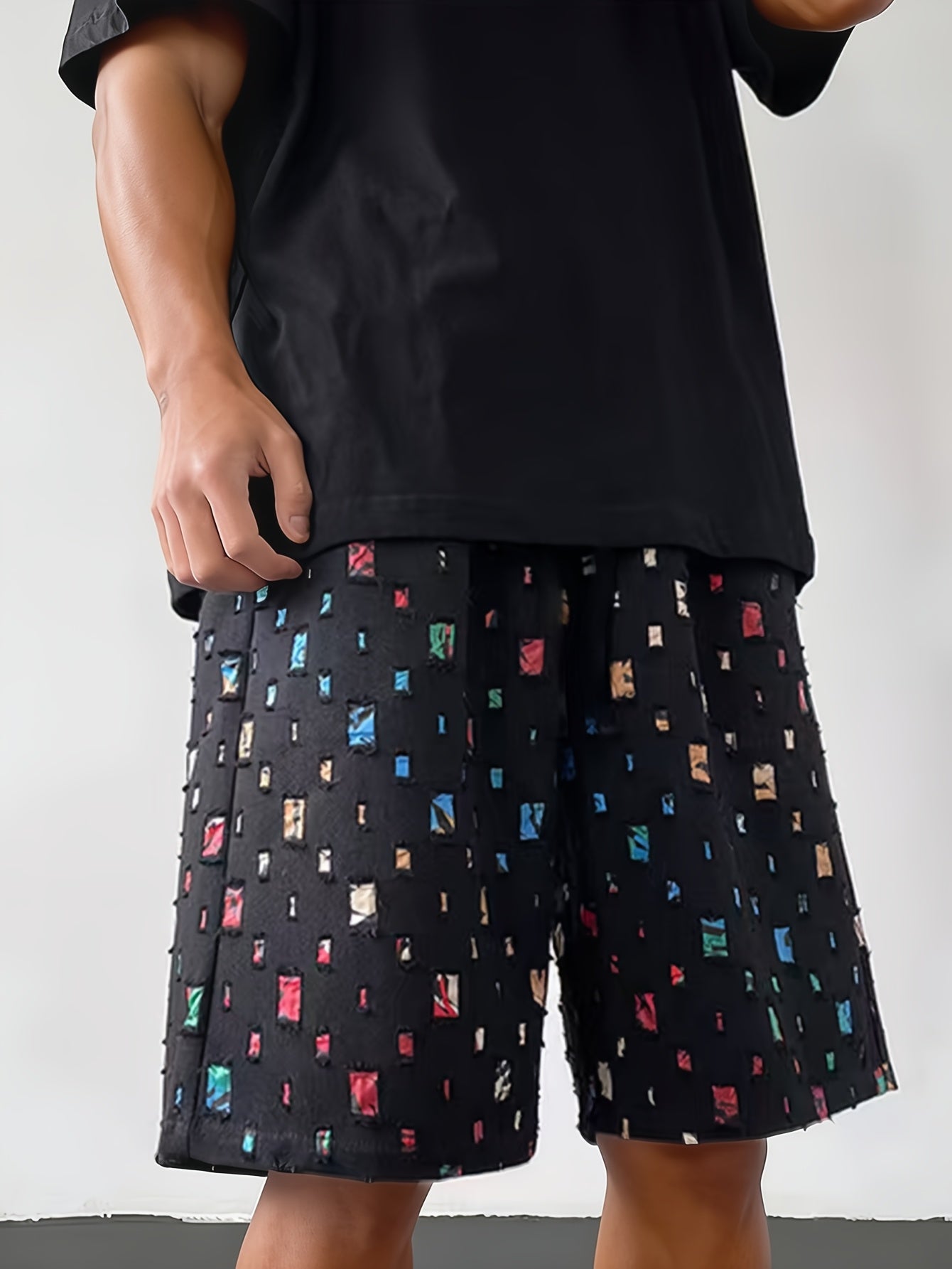 Mosaic Fragment Textured Short