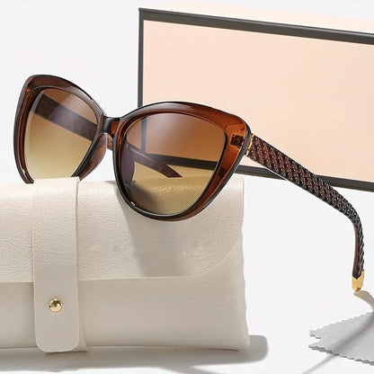 Liora Marbled Cat-Eye Shades