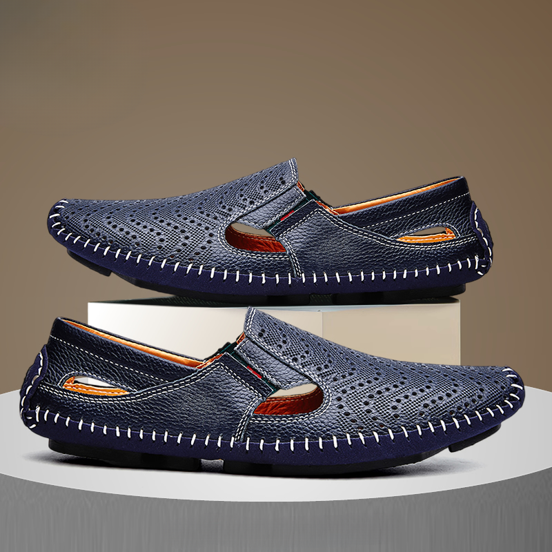 Le Flaneur Navy Cut-Out Loafer