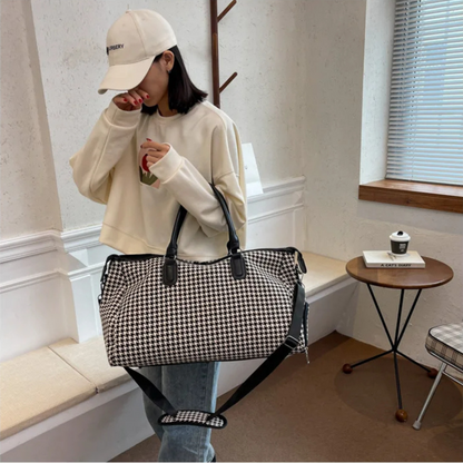 The Lancaster Houndstooth Weekender