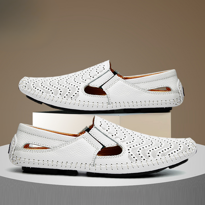 Le Flaneur Navy Cut-Out Loafer