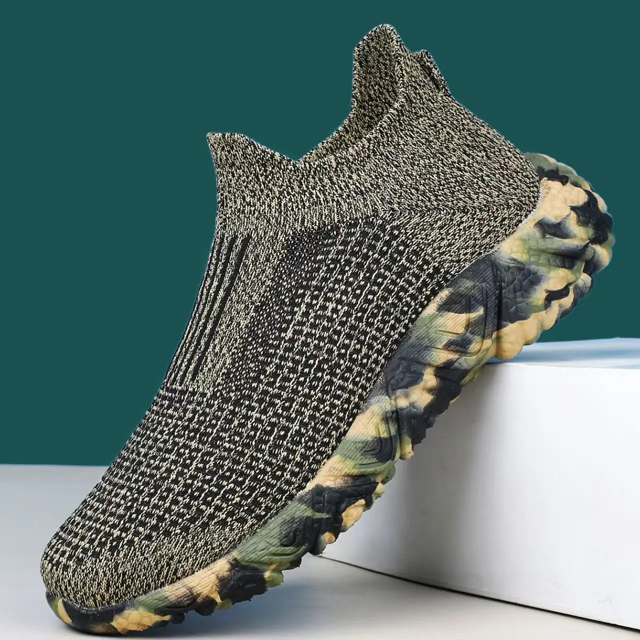 Laceless Knit Performance Trainer