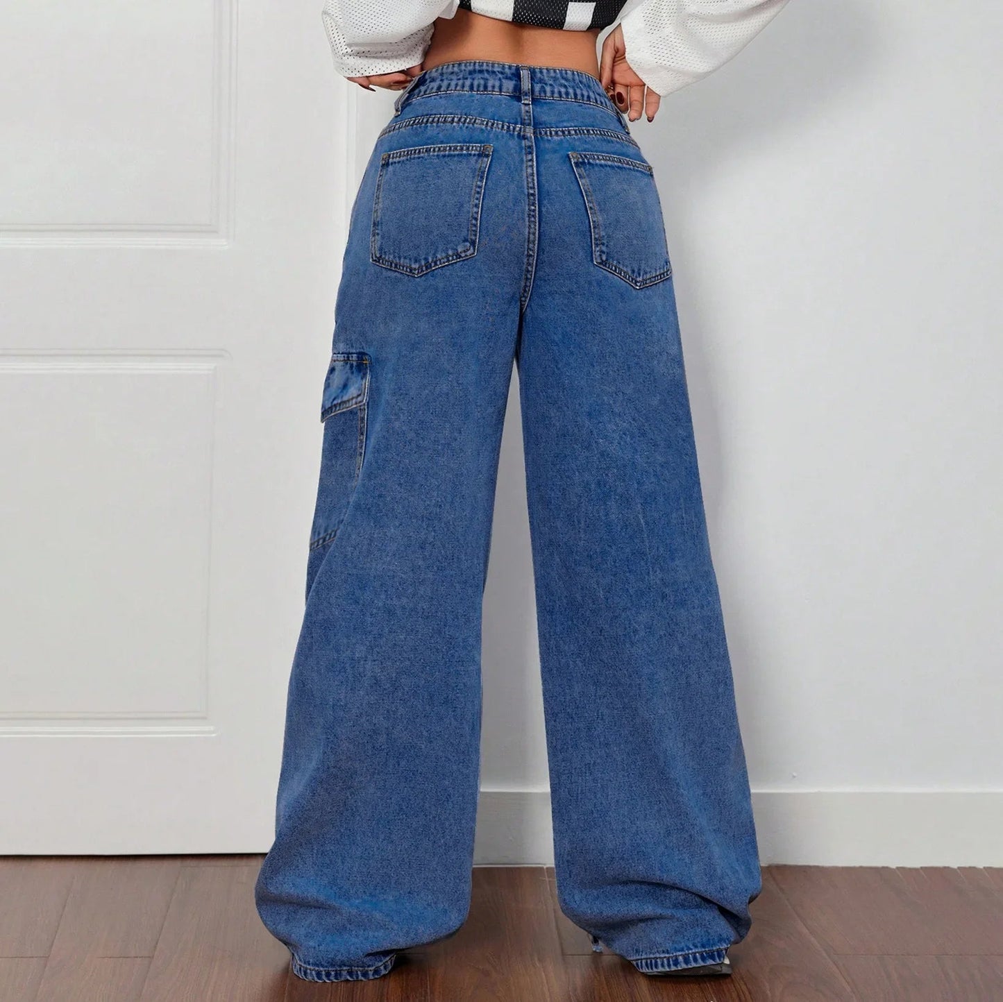 Oversized Tie-Pocket Wide Leg Jeans