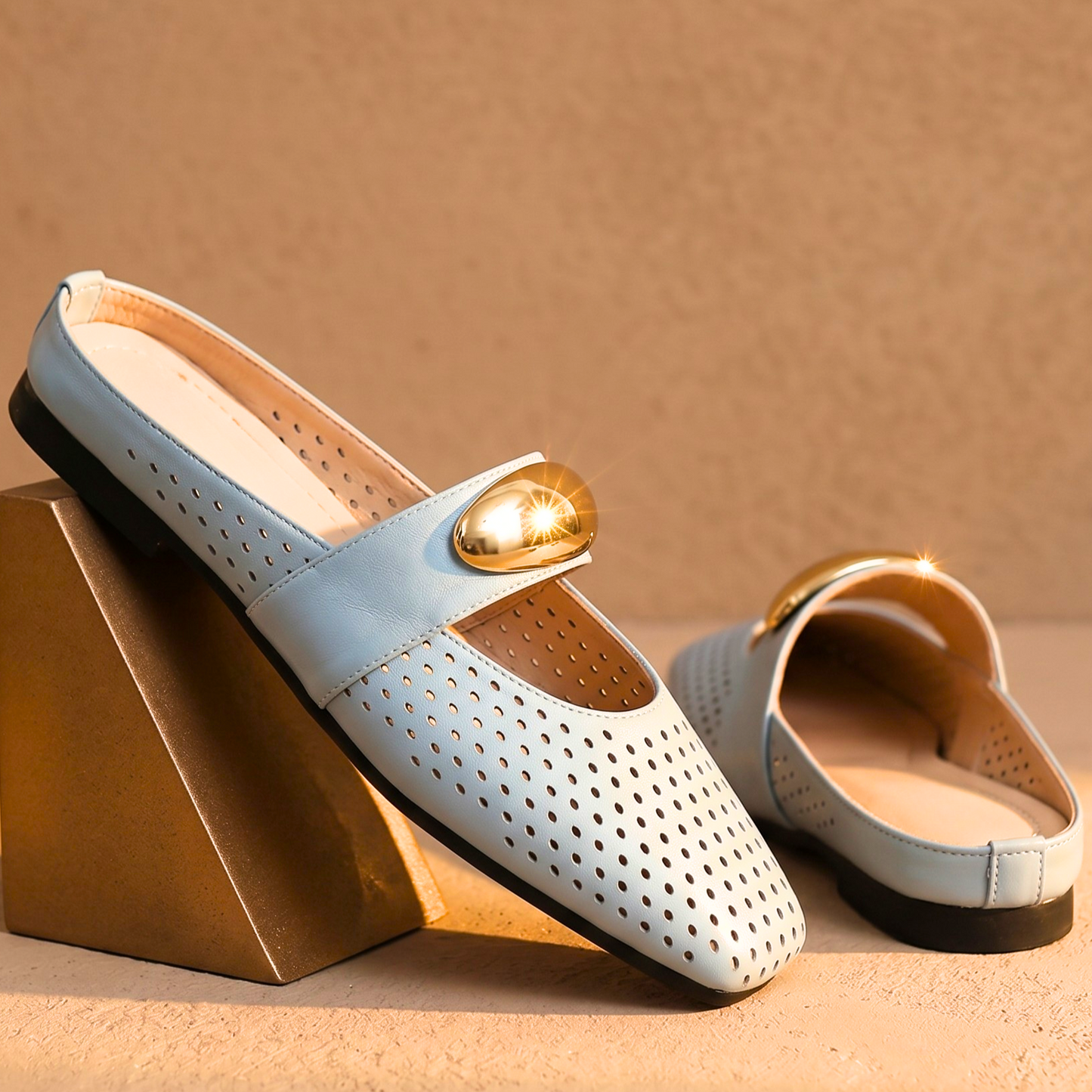 Céleste Toffee Perforated Mary Mule