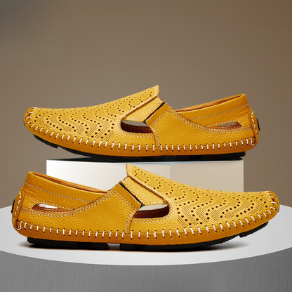 Le Flaneur Navy Cut-Out Loafer