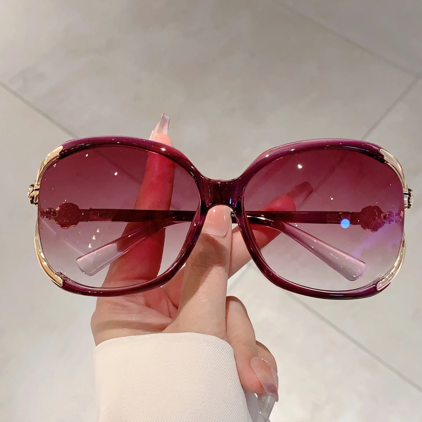 Blooming Rose Temple Gradient Sunglasses