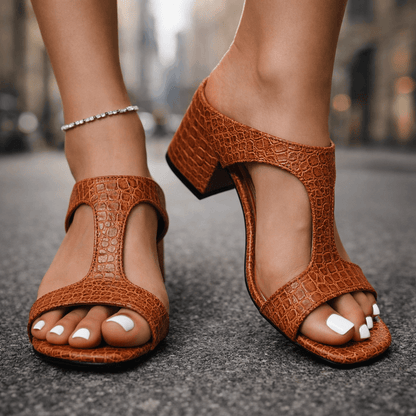 Écaille Block Heels