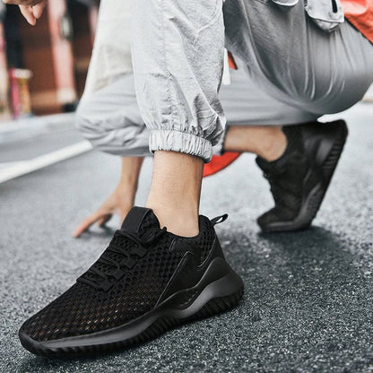 Lightweight Knit Runner