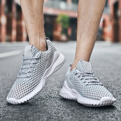 Lightweight Knit Runner