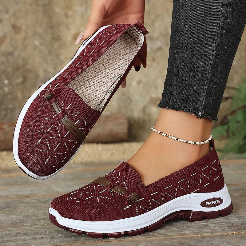 Geometric Weave Cushioned Loafer