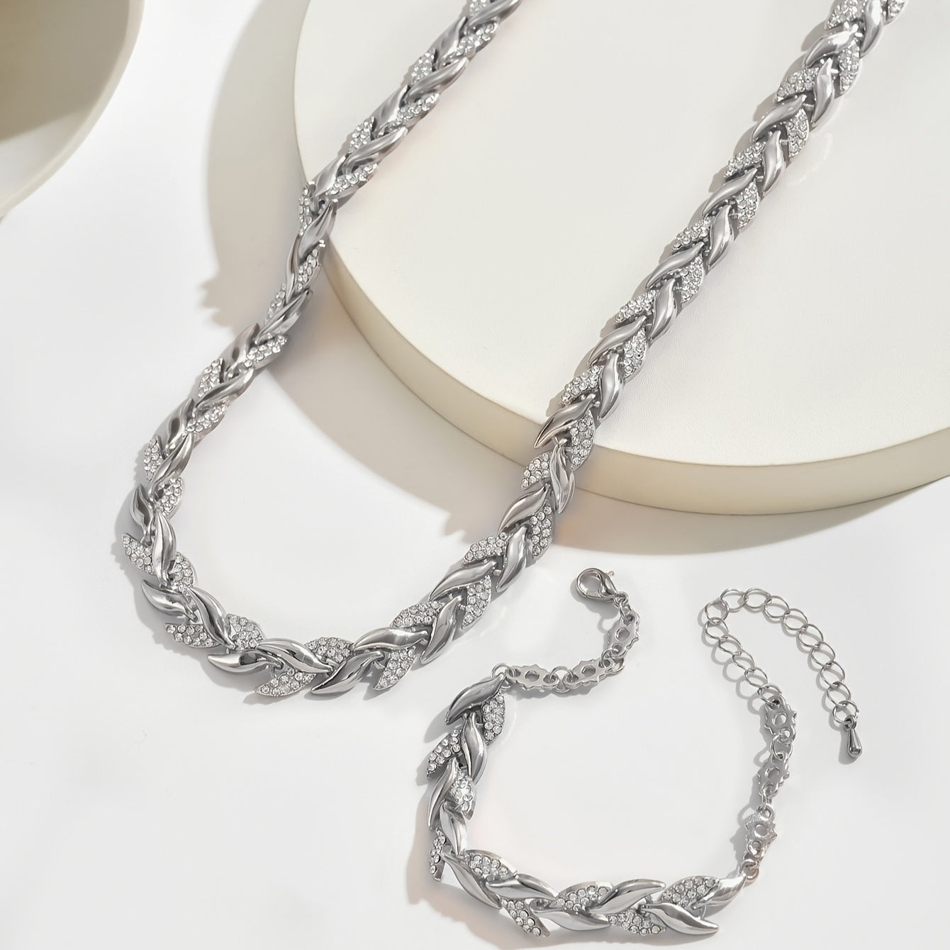 The Laurel Twist Set – Crystal & Metal Interweave