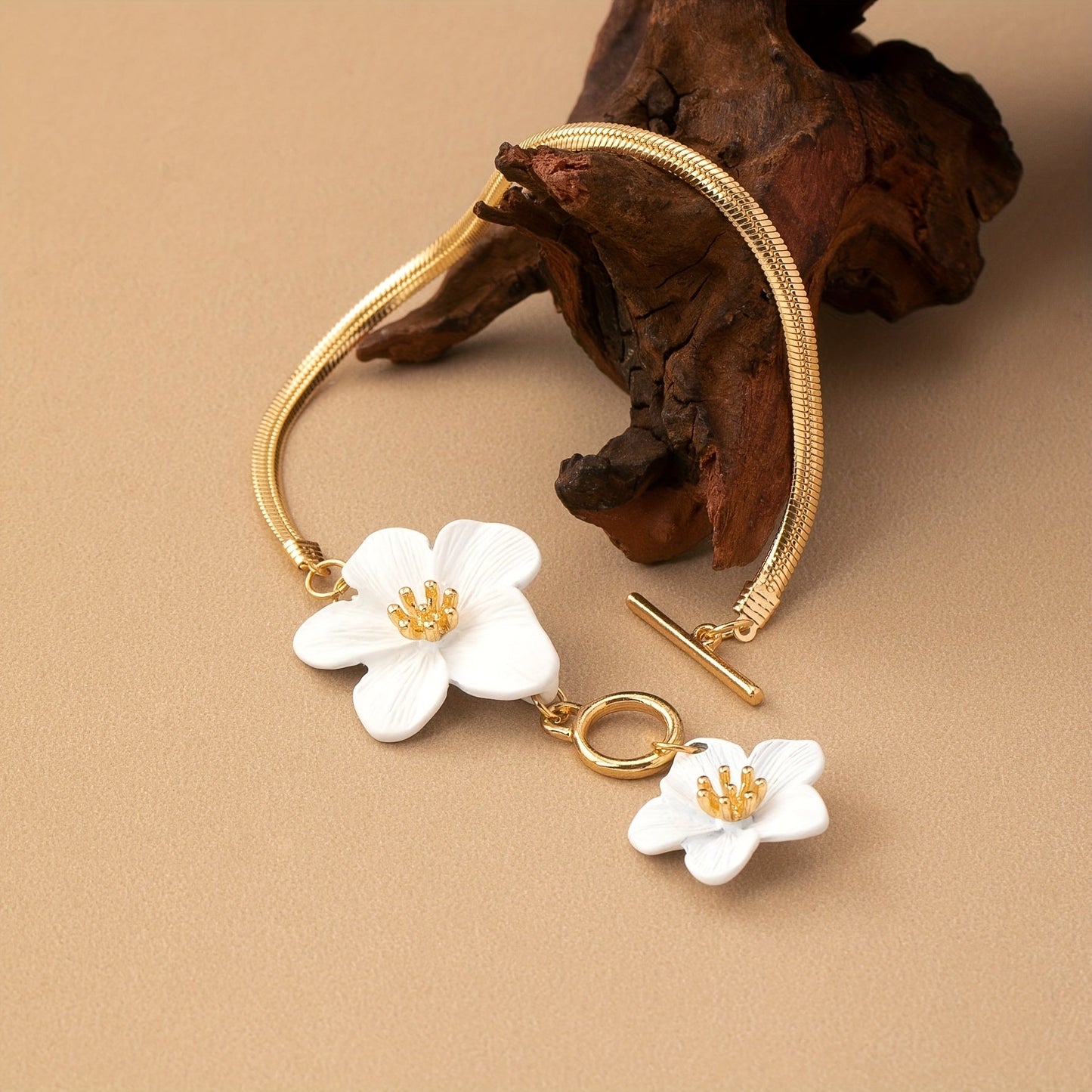 Hibiscus Herringbone Anklet