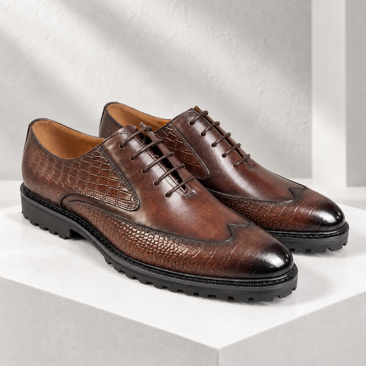 Bellandi Burnished Oxford