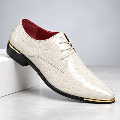 Bellagio Ivory Gold-Tip Derby