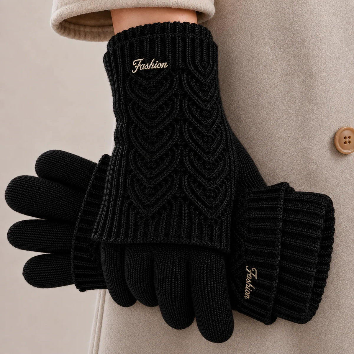 Elara Heart-Knit Gloves