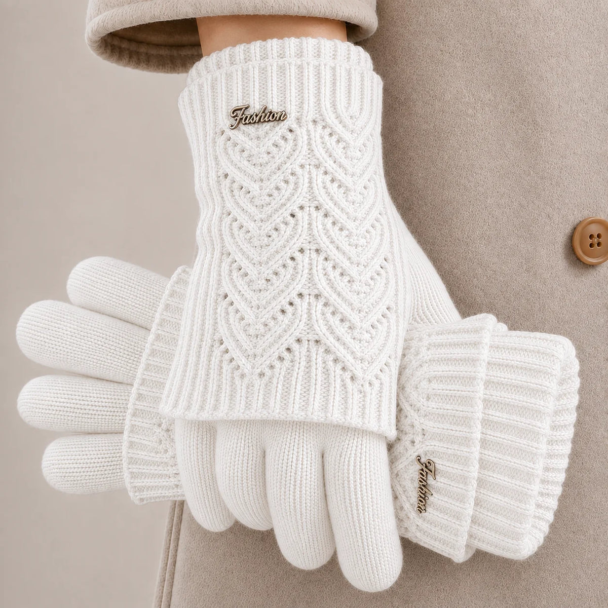 Elara Heart-Knit Gloves