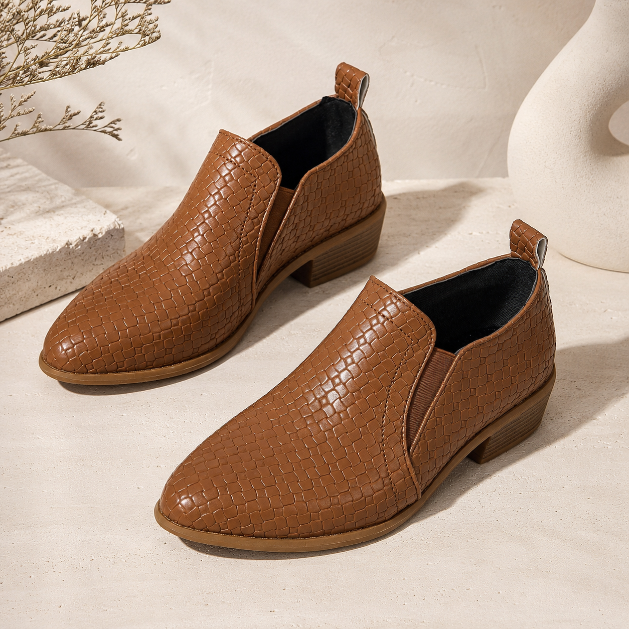 Bellamy Woven Gusset Flats