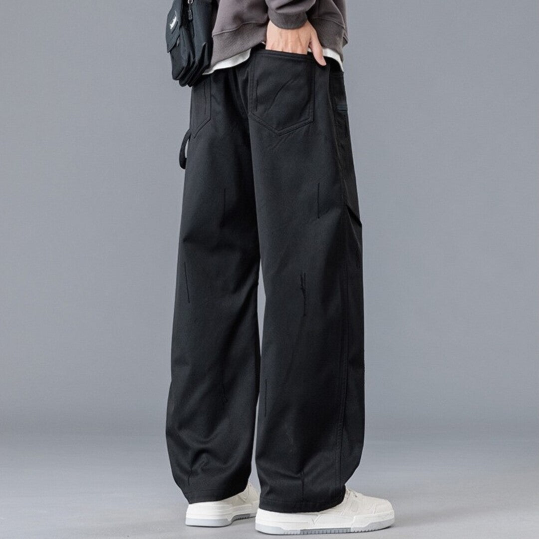 Oversized Cargo Silhouette Pants