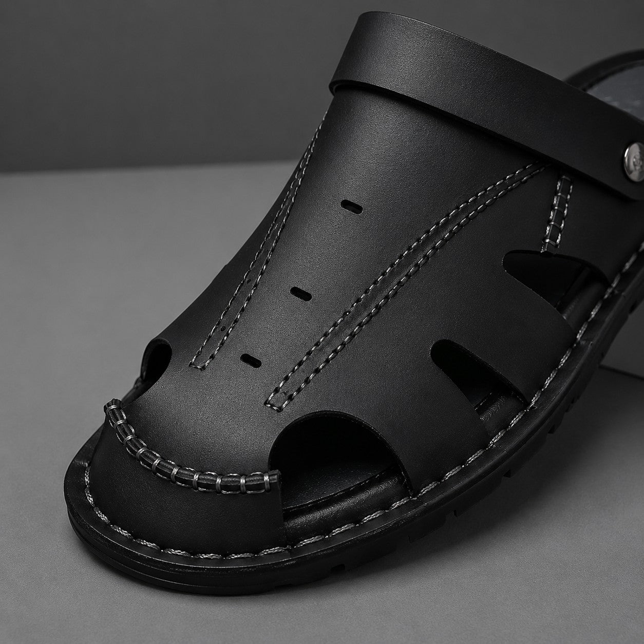 Garrison Leather Closed-Toe Mule