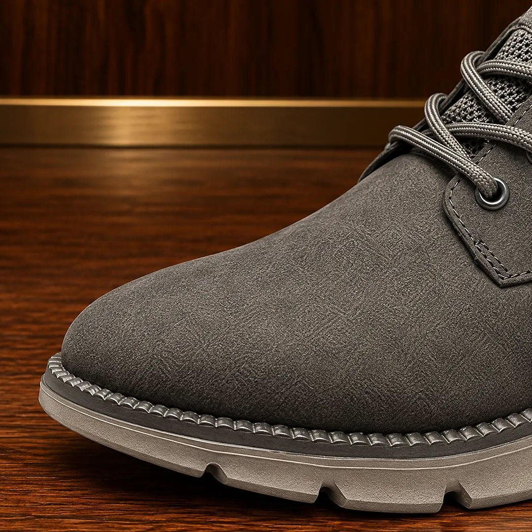 Corvello Trail Sneakers
