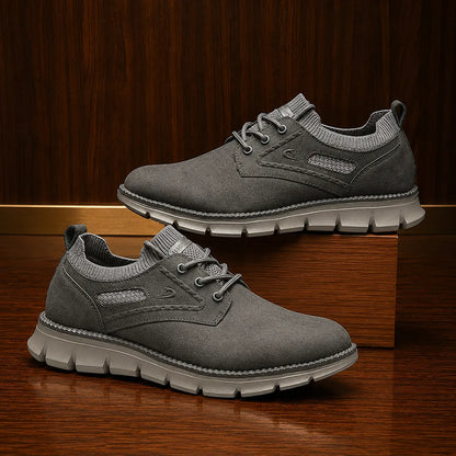 Corvello Trail Sneakers