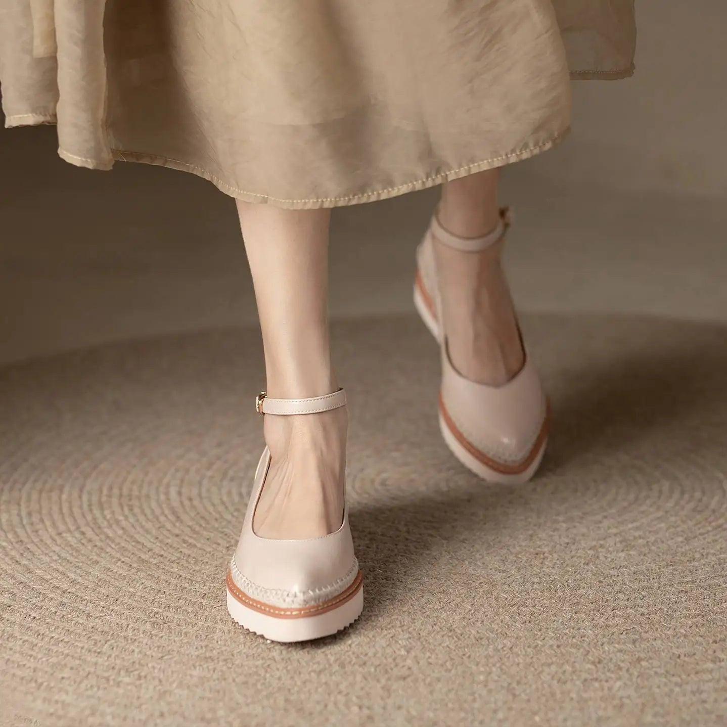 Victoria Braided Pump