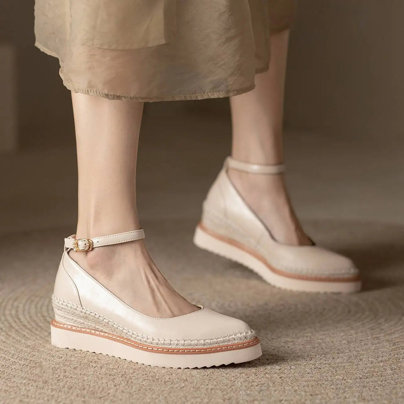 Victoria Braided Pump