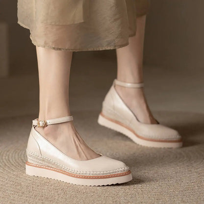 Victoria Braided Pump