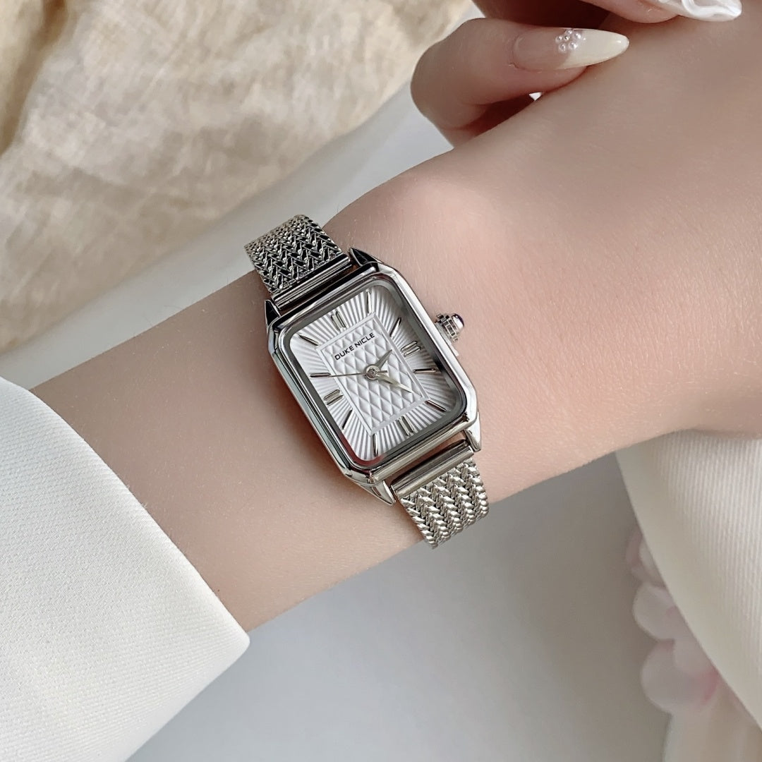 Vintage-Inspired Mesh Bracelet Watch