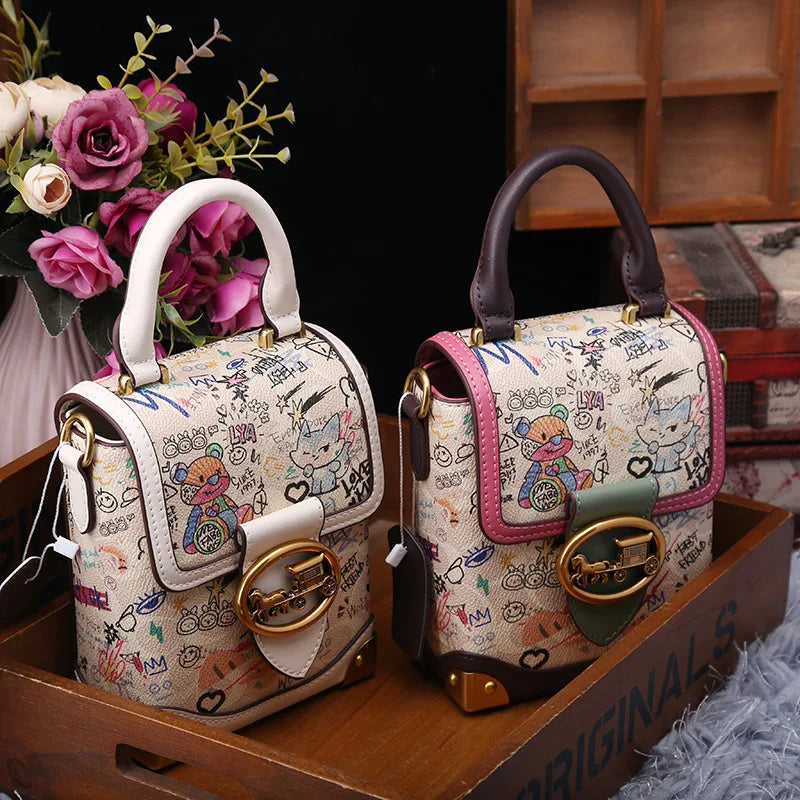 Carnet Sauvage Satchel