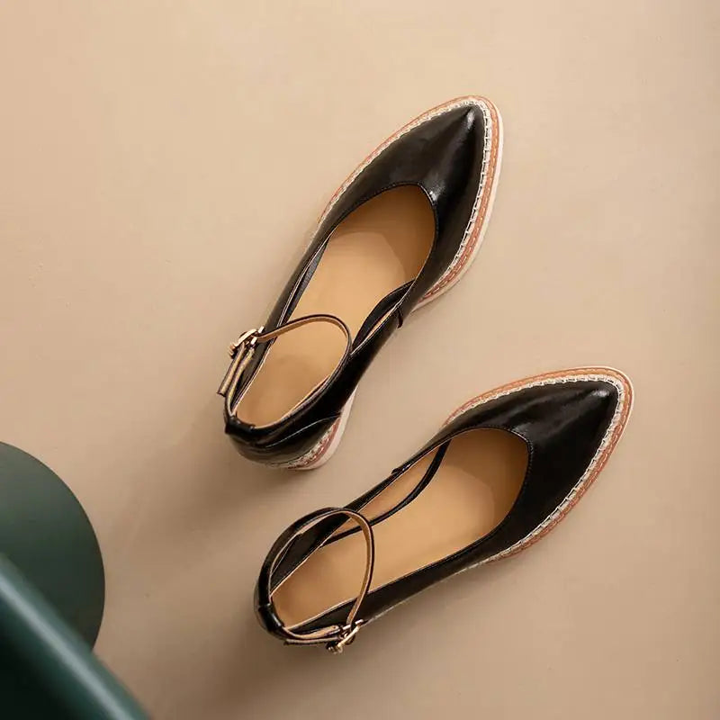 Victoria Braided Pump