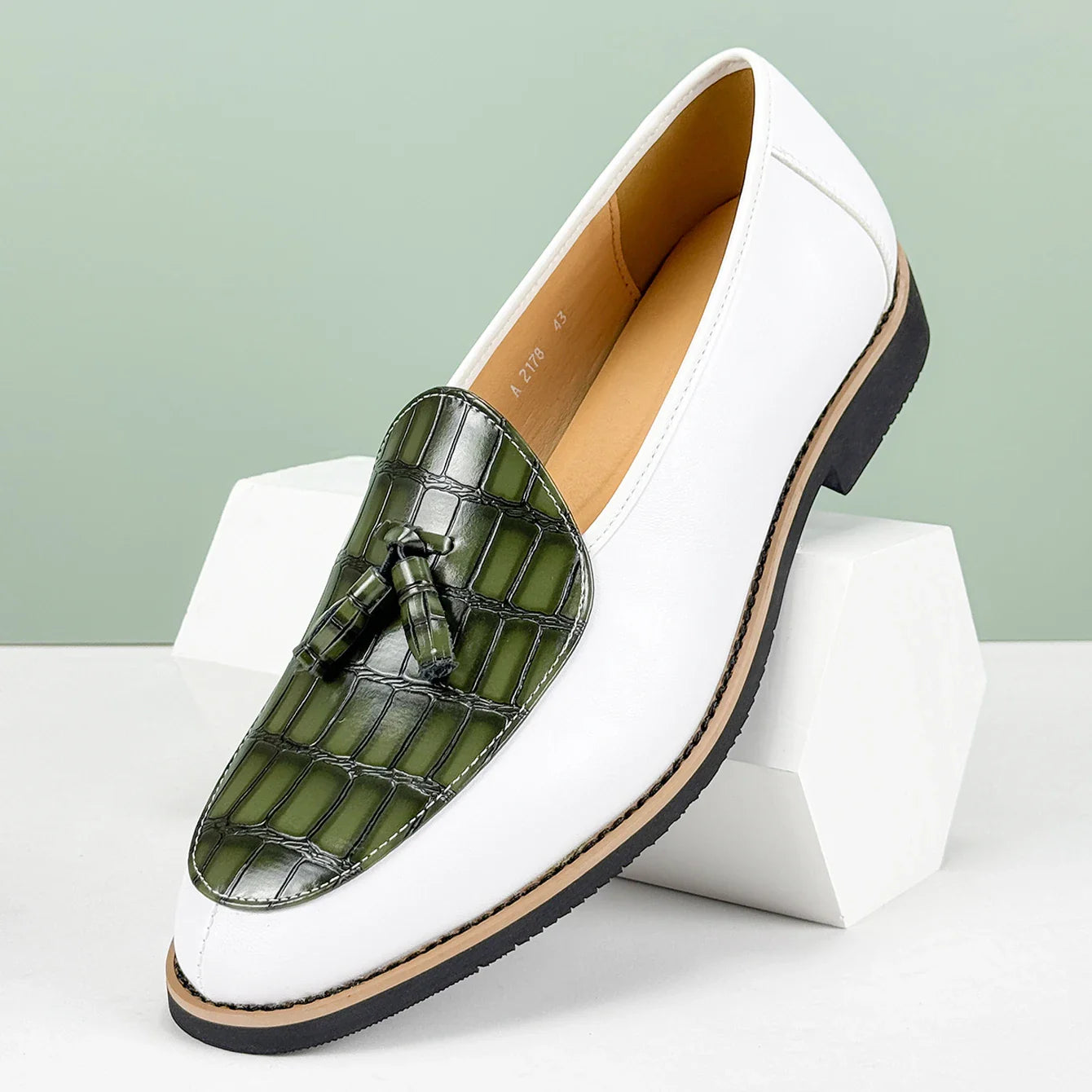 Portofino Croc-Detail Loafer