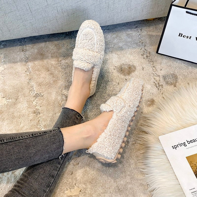 The Vienne Fleece Comfort Loafer