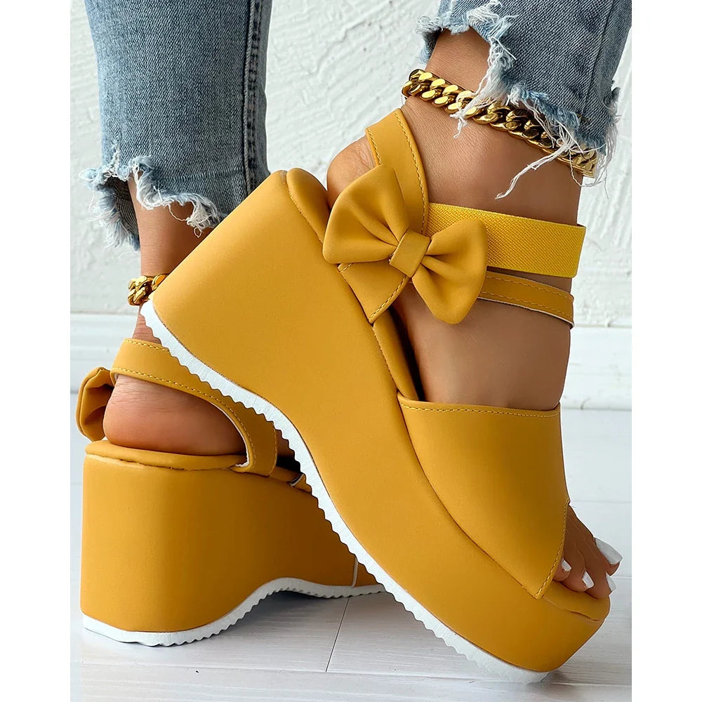 Scarlet Bow-Tie Platform Wedge