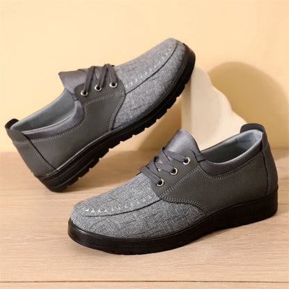 Brackenfield Smoke Quilted Court