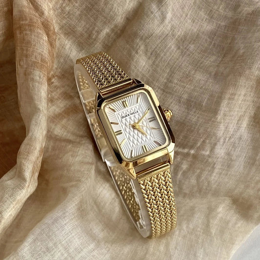 Vintage-Inspired Mesh Bracelet Watch