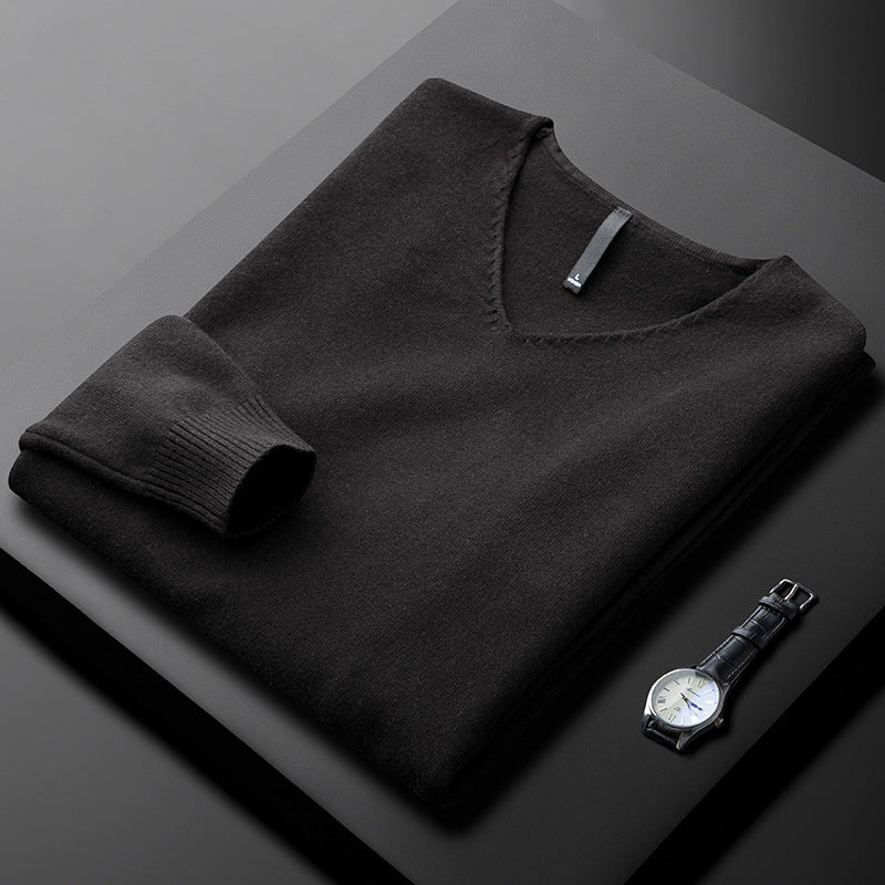 Knit V-Neck in Italian Cashmere Blend