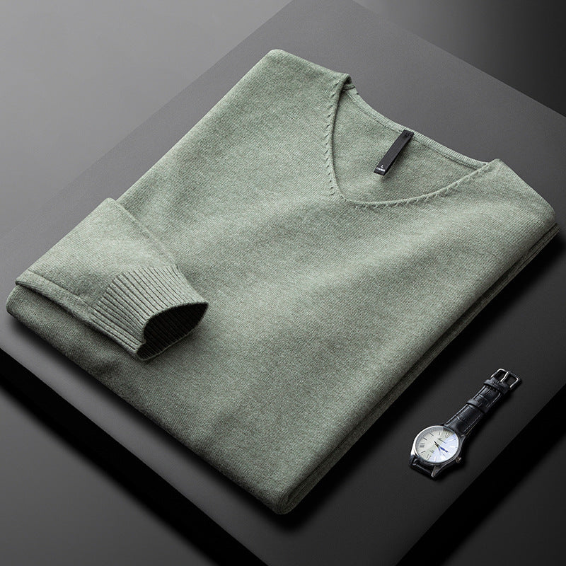 Knit V-Neck in Italian Cashmere Blend